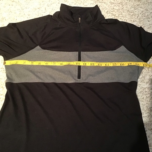 SOLD 3/4 Zip Performance Pullover - Picture 4 of 6